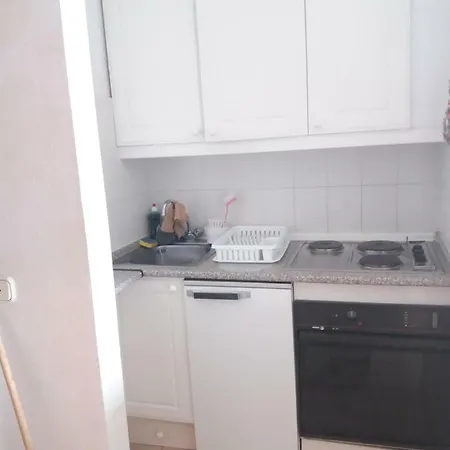 Aphotel Paraiso Del Sur In Centro Citta, Wifi Personale, Vista Mare Con Terrazza, Ristoranti E Pub Adiacenti, Taxi E Bus, Atelier Cura Persona, Farmacia Con Medico Apartment Costa Adeje (Tenerife)